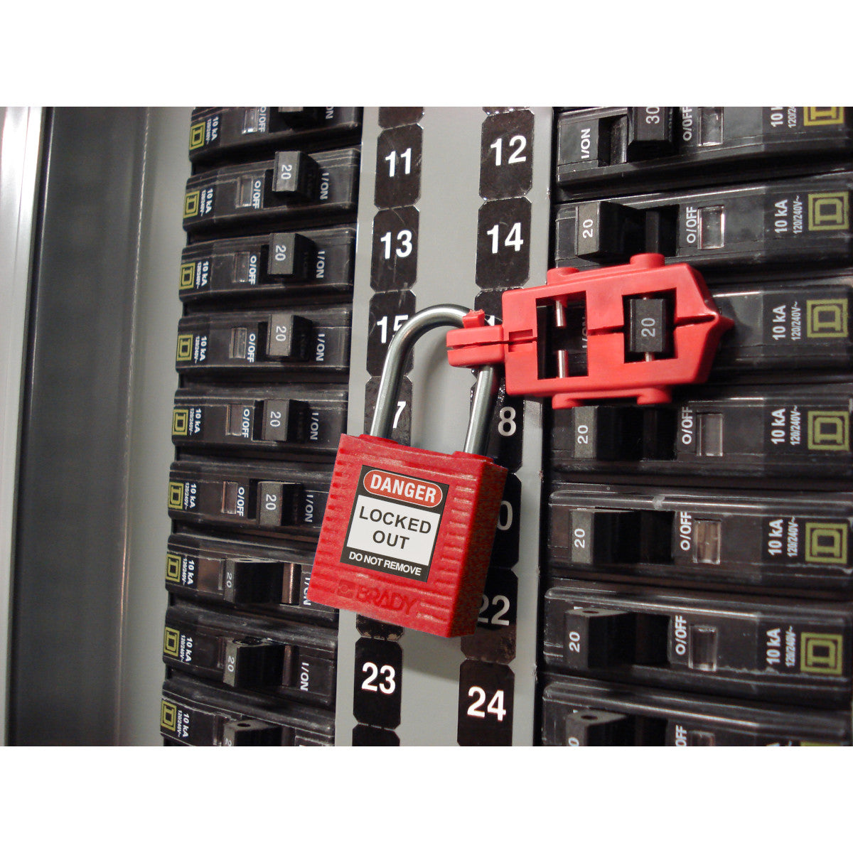 Compact Brady security locks with a 25 mm shackle - Keyed Different