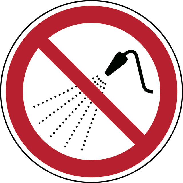 Mit Wasser spritzen verboten – ISO 7010